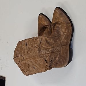 Western style boot, size 8